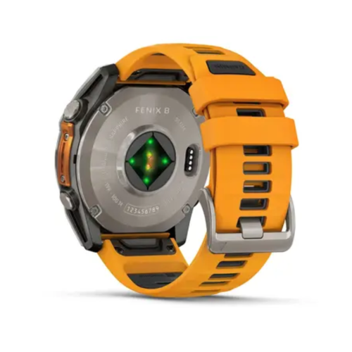 Kell GARMIN Fenix 8, 51 mm, AMOLED ekraan, titaanvärv