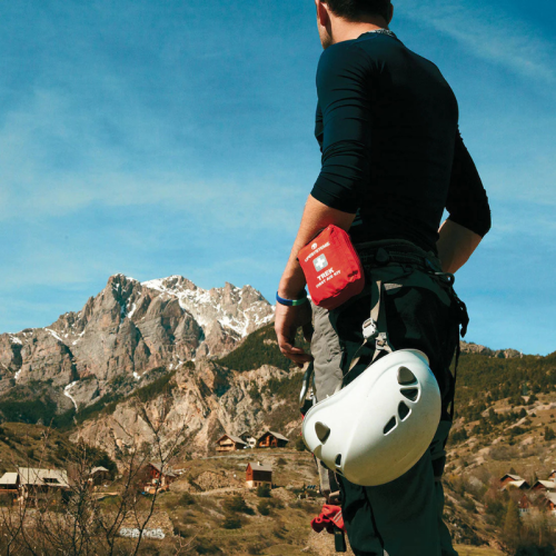 Matkaapteek Lifesystems Trek esmaabikomplekt