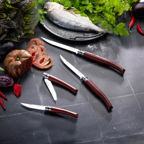 Taskuhari õhukeste teradega Opinel Nr.15 Aafrika korallpuidust käepide