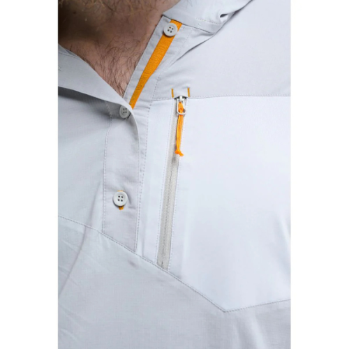 Mehed Turbat Maya kapuutsiga Trek Mns T-särk