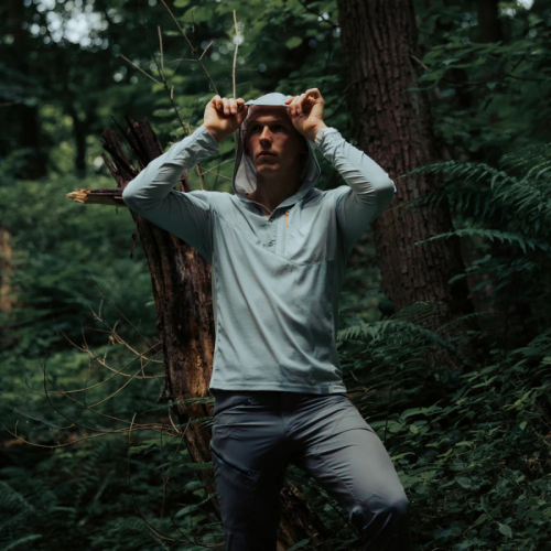 Mehed Turbat Maya kapuutsiga Trek Mns T-särk