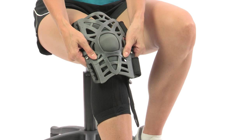 DonJoy funktsionaalne põlveortoos REACTION KNEE, suurus XL/XXL