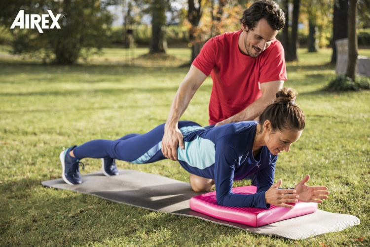 Airexi treeningmatt Coronella 185, tumehall