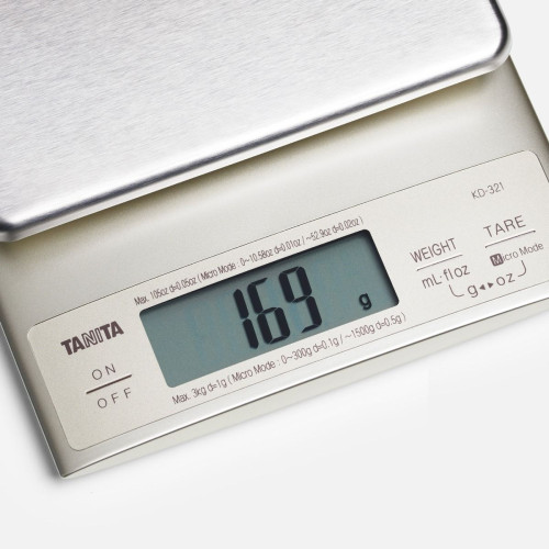 Digitaalne köögi-/toidukaal TANITA KD-321 Kitchen Scale Fluid Conversion, hõbedane.